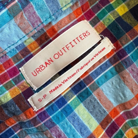 Urban Outfitters Bryce Checkered Button Down- Small - Picture 4 of 4